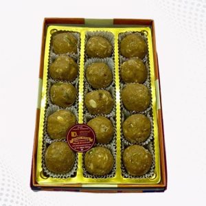 Besan-Dryfruit-Laddoo